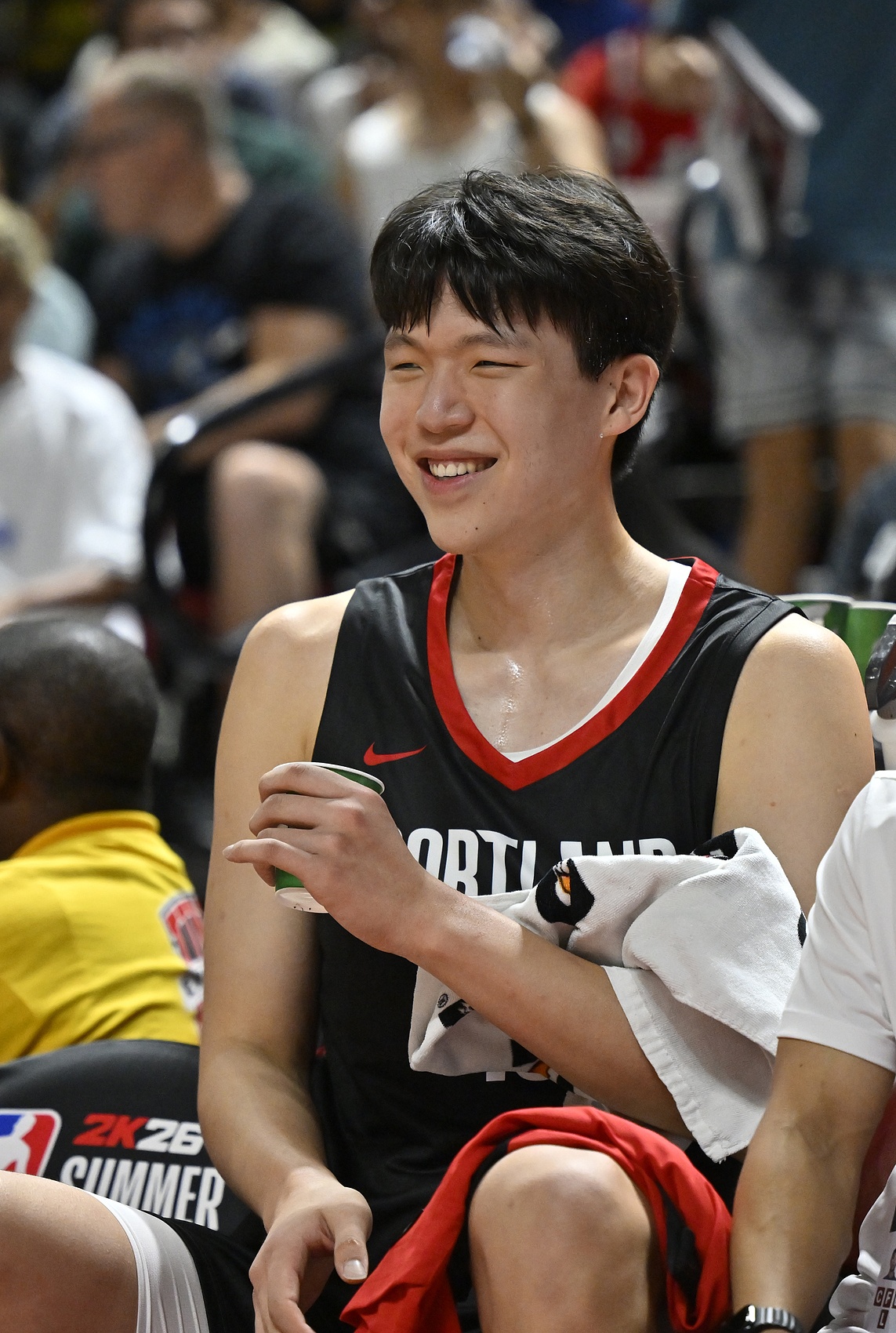 恩师点赞！刘维伟：就喜欢看杨瀚森呲着牙爱谁谁的样子 继续努力