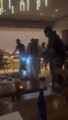 德罗赞卷入冲突风波！挥拳相向致伤者被送医