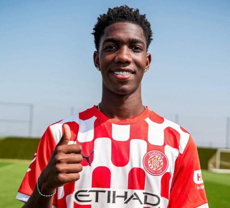 荷媒：阿贾克斯希望租借赫罗纳前锋阿斯普里拉，本赛季西甲0进球